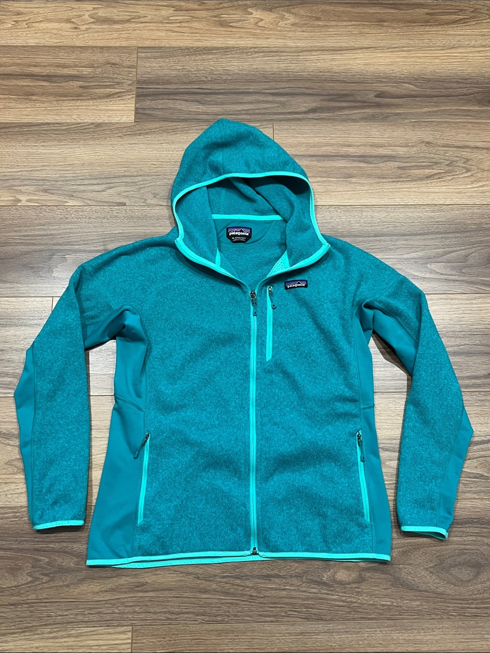 Patagonia Women’s Performance Better Sweater Hoody in Teal Blue/Green Size XL